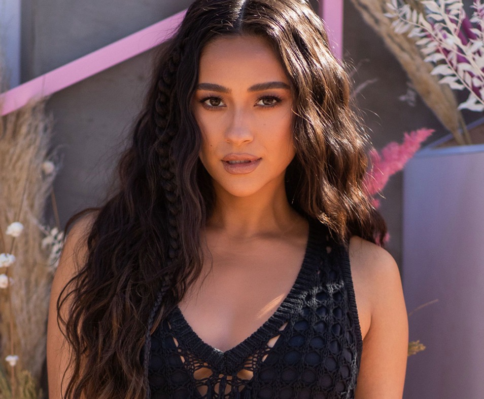 Shay Mitchell